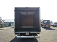 三菱ふそうキャンターアルミバン小型（2t・3t）[写真14]