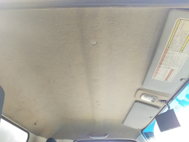 三菱ふそうキャンターアルミバン小型（2t・3t）[写真33]