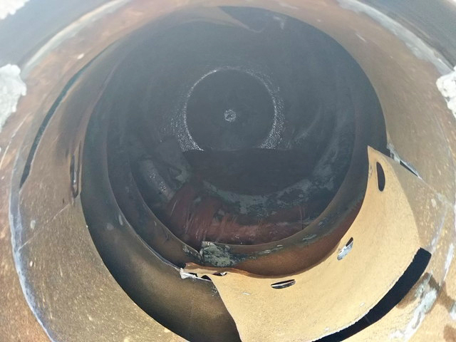 いすゞギガミキサー車（コンクリートミキサー）大型（10t）[写真12]