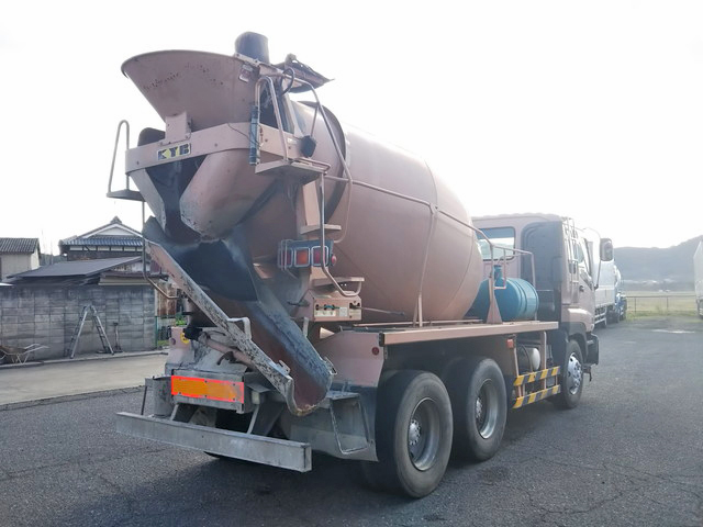 いすゞギガミキサー車（コンクリートミキサー）大型（10t）[写真02]