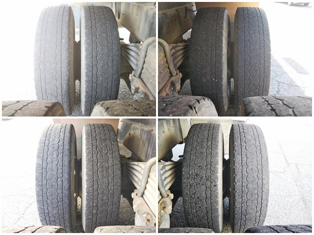 いすゞギガミキサー車（コンクリートミキサー）大型（10t）[写真20]