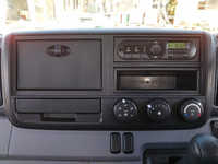 三菱ふそうキャンターガッツ平ボディ小型（2t・3t）[写真36]