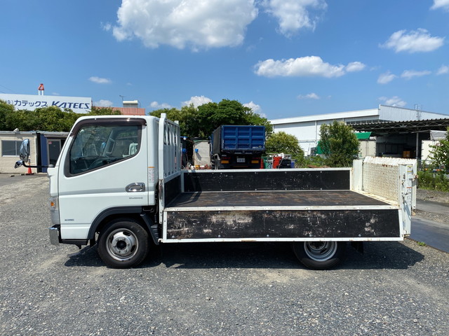 三菱ふそうキャンターガッツ平ボディ小型（2t・3t）[写真04]