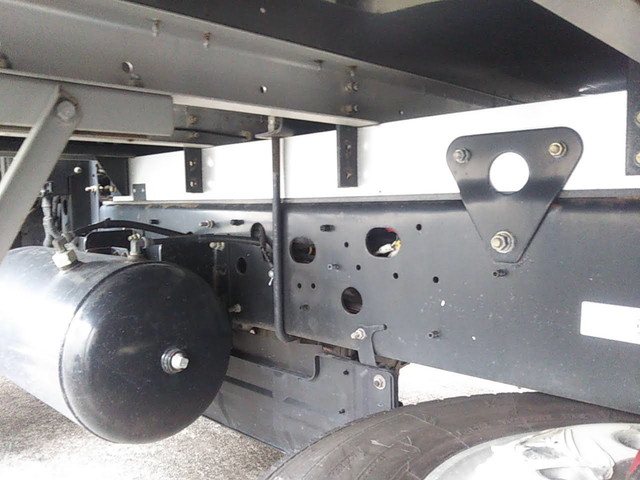 日野レンジャーアルミバン中型（4t）[写真14]