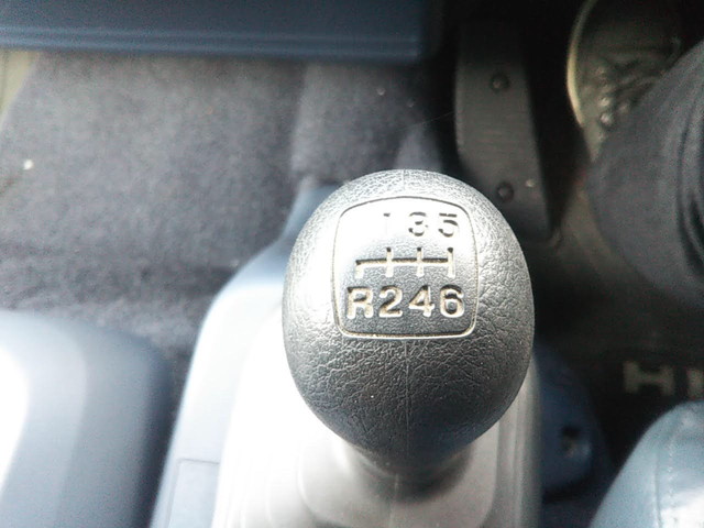 日野レンジャーアルミバン中型（4t）[写真26]