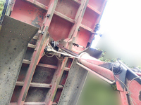 日野プロフィアダンプ大型（10t）[写真10]