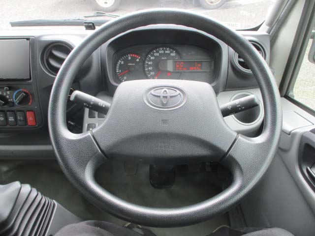 トヨタダイナパネルバン小型（2t・3t）[写真25]