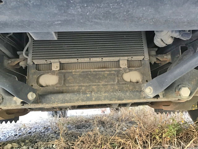 いすゞエルフ平ボディ小型（2t・3t）[写真12]