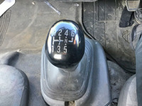 いすゞエルフ平ボディ小型（2t・3t）[写真18]