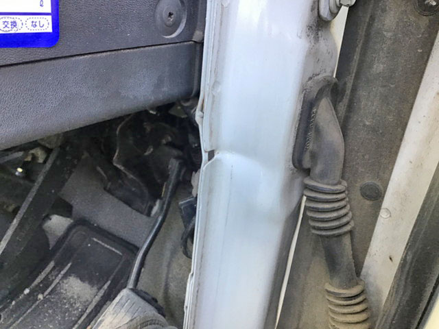 いすゞエルフ平ボディ小型（2t・3t）[写真22]