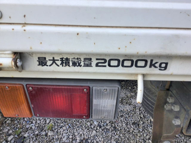 いすゞエルフ平ボディ小型（2t・3t）[写真09]