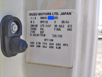 いすゞエルフアルミバン小型（2t・3t）[写真13]