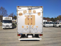 いすゞエルフアルミバン小型（2t・3t）[写真08]