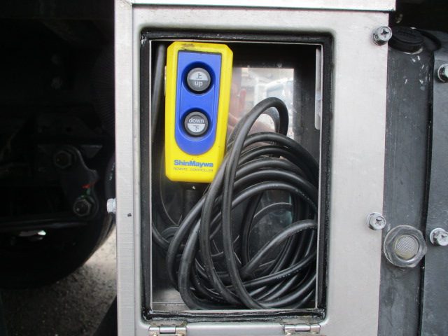 三菱ふそうキャンターアルミウイング小型（2t・3t）[写真16]