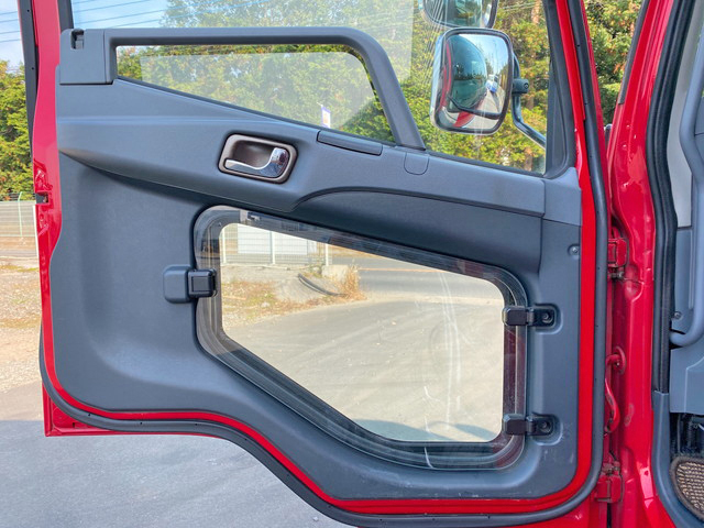 三菱ふそうファイター冷蔵冷凍ウイング増トン（6t・8t）[写真28]