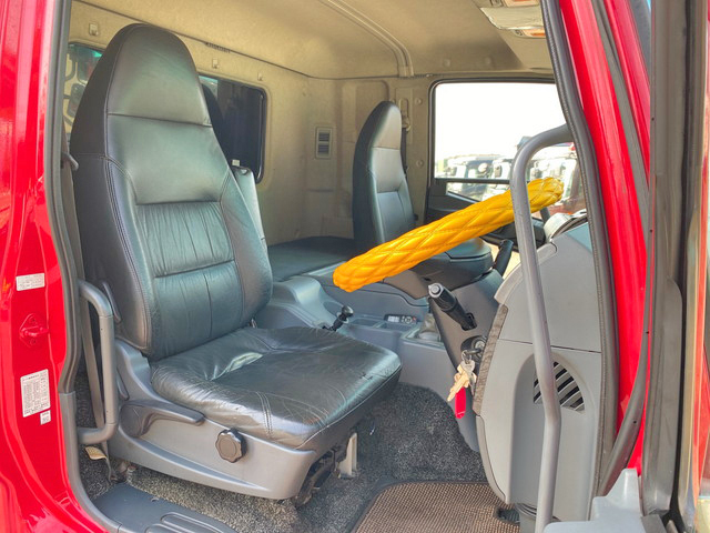 三菱ふそうファイター冷蔵冷凍ウイング増トン（6t・8t）[写真32]