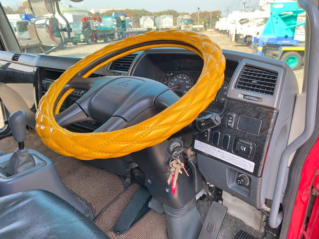 三菱ふそうファイター冷蔵冷凍ウイング増トン（6t・8t）[写真33]