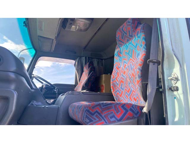 いすゞギガ深ダンプ（土砂禁ダンプ）大型（10t）[写真29]