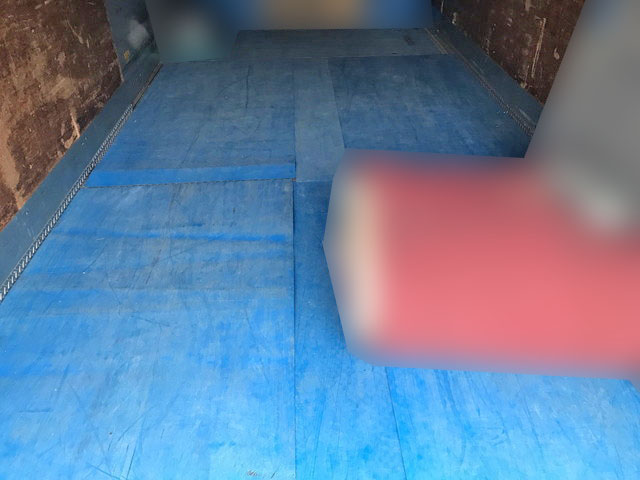 三菱ふそうキャンターアルミバン小型（2t・3t）[写真14]