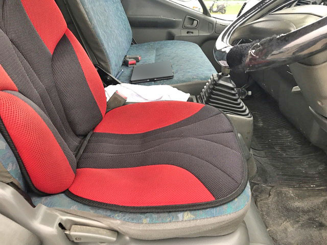 三菱ふそうキャンターアルミバン小型（2t・3t）[写真26]