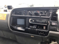 三菱ふそうキャンターアルミバン小型（2t・3t）[写真33]