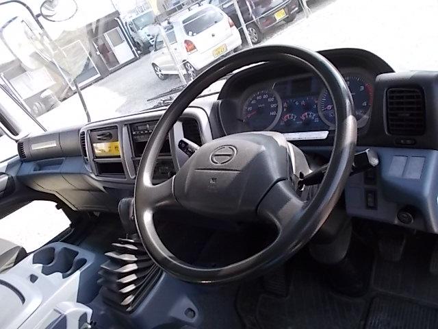 日野レンジャーアルミウイング中型（4t）[写真14]