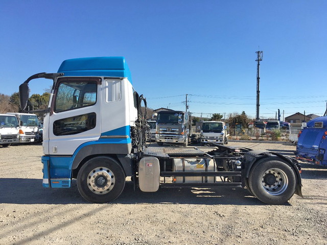 三菱ふそうスーパーグレートトレーラーヘッド（トラクターヘッド）大型（10t）[写真05]