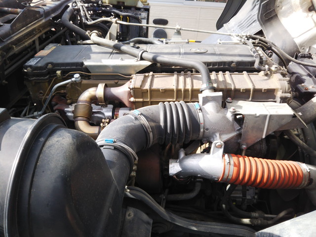 三菱ふそうスーパーグレートトレーラーヘッド（トラクターヘッド）大型（10t）[写真22]