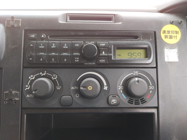 三菱ふそうスーパーグレートトレーラーヘッド（トラクターヘッド）大型（10t）[写真33]