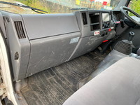 いすゞエルフ平ボディ小型（2t・3t）[写真24]