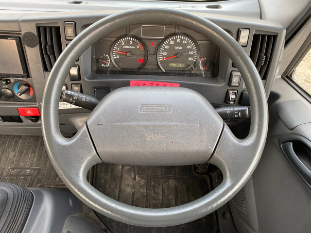 いすゞエルフ平ボディ小型（2t・3t）[写真29]