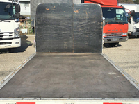 三菱ふそうキャンター平ボディ小型（2t・3t）[写真11]