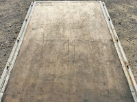 三菱ふそうキャンター平ボディ小型（2t・3t）[写真13]