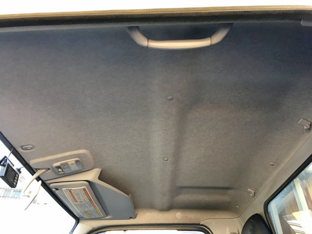 三菱ふそうキャンター平ボディ小型（2t・3t）[写真33]