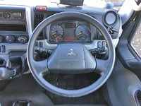 三菱ふそうキャンター平ボディ小型（2t・3t）[写真36]