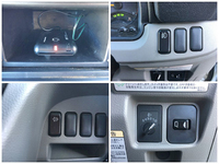 三菱ふそうキャンター平ボディ小型（2t・3t）[写真38]