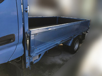 トヨタトヨエース平ボディ小型（2t・3t）[写真08]