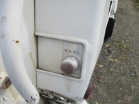 いすゞエルフパッカー車（塵芥車）小型（2t・3t）[写真13]