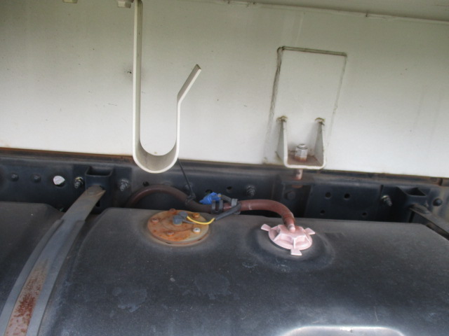 いすゞエルフパッカー車（塵芥車）小型（2t・3t）[写真14]