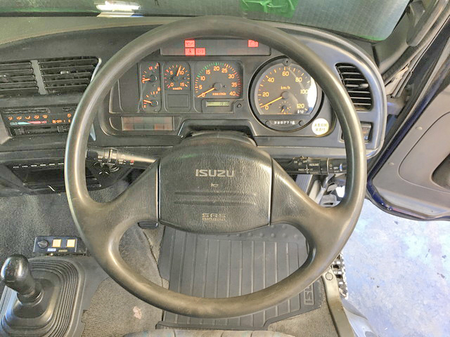 いすゞフォワードダンプ増トン（6t・8t）[写真33]