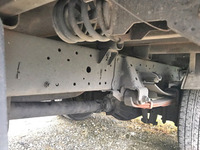 いすゞエルフ平ボディ小型（2t・3t）[写真13]