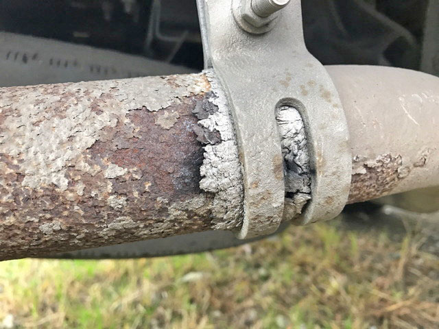 いすゞエルフ平ボディ小型（2t・3t）[写真16]