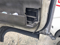 いすゞエルフ平ボディ小型（2t・3t）[写真27]