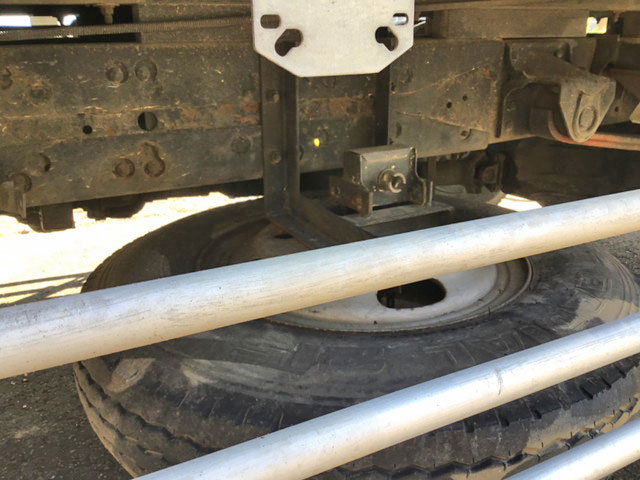 三菱ふそうキャンターユニック4段小型（2t・3t）[写真23]