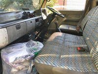 三菱ふそうキャンターユニック4段小型（2t・3t）[写真36]