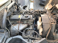 三菱ふそうキャンターガッツ平ボディ小型（2t・3t）[写真16]