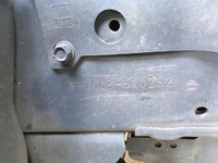 三菱ふそうキャンターガッツ平ボディ小型（2t・3t）[写真23]