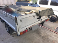 三菱ふそうキャンターガッツ平ボディ小型（2t・3t）[写真05]