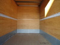 いすゞエルフアルミバン小型（2t・3t）[写真07]