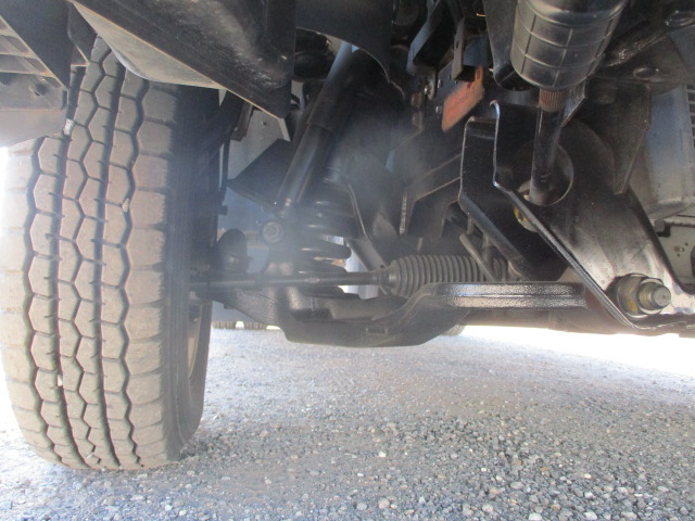 いすゞエルフ平ボディ小型（2t・3t）[写真21]